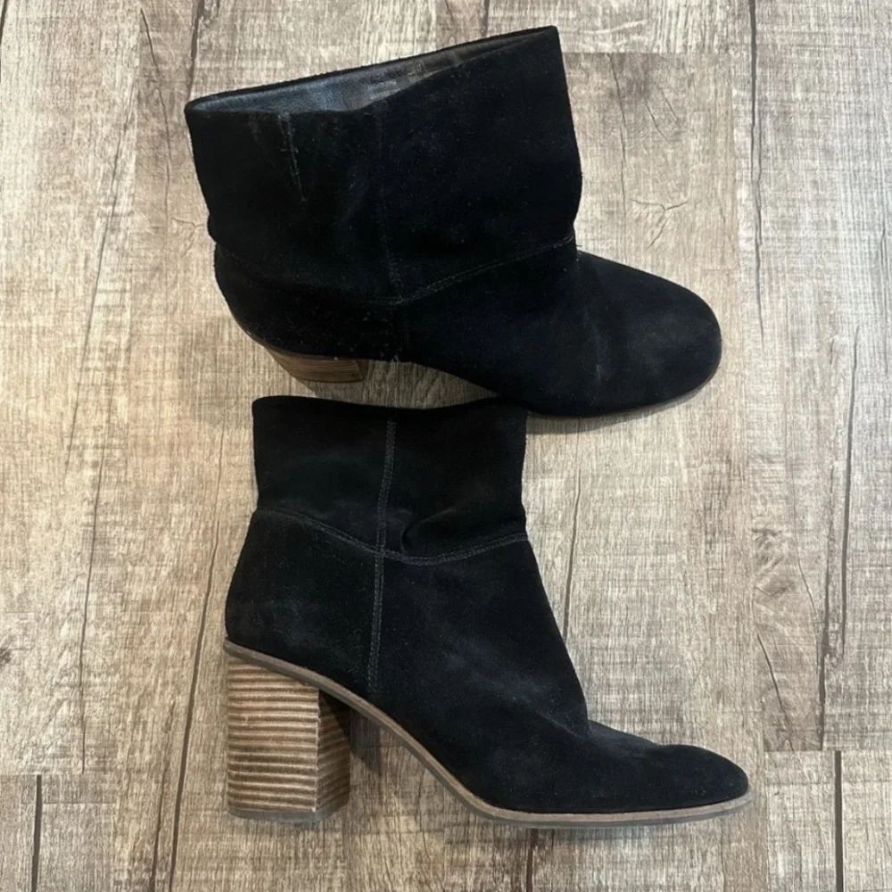 Lucky Brand Black Genuine Suede Leather Wood Block Heel Square Toe Booties Sz 8